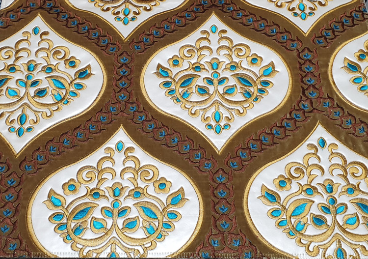 پارچه پرده گلدوزی گل چرمی مجلسی بومونتی کد722