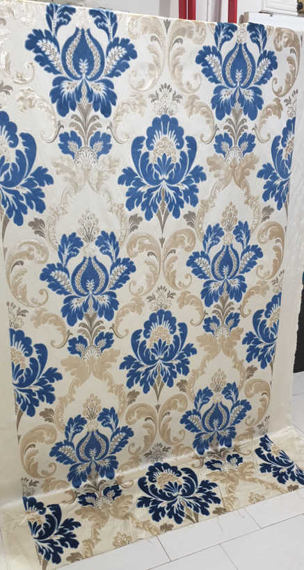 پارچه پرده ساتن گلدوزی طرح قابی سالونی گل مخمل بومونتی کد 906