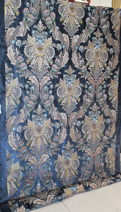 مخمل گلدوزی سلطنتی و سنگین سالونی بومونتی کد 8216