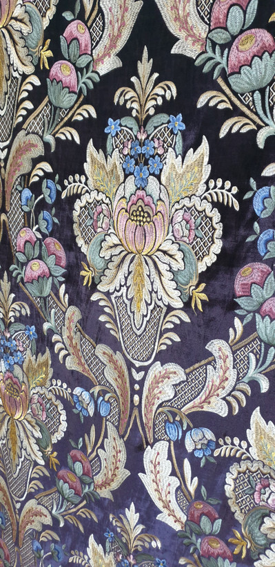 مخمل گلدوزی سلطنتی و سنگین سالونی بومونتی کد 8216